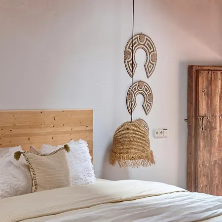 Вилла Sa Tanca Ibiza Located Puig D'en Vall, 6b , Pool , Tennis *