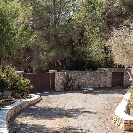 Sa Tanca Ibiza Located Puig D'en Vall, 6b , Pool , Tennis
